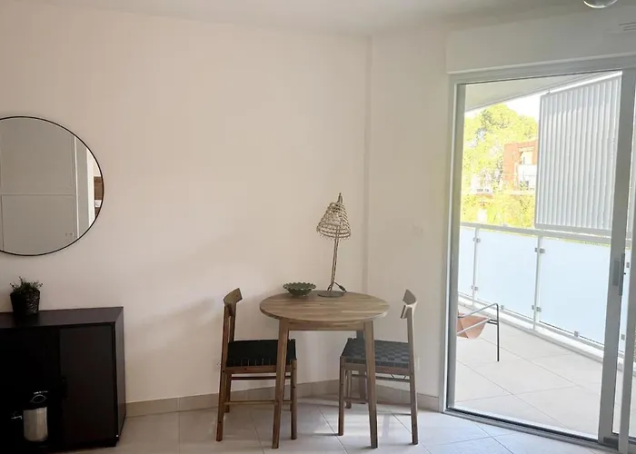 Neuf, Tv, Wifi, Clim, Parking Gratuit Apartman Montpellier